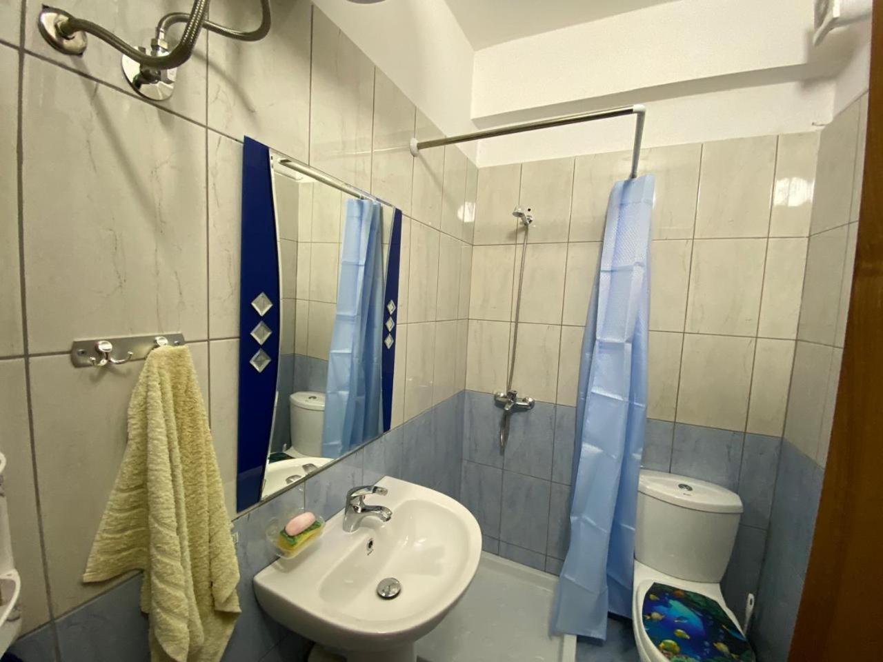 Liam Apartments فلورا المظهر الخارجي الصورة